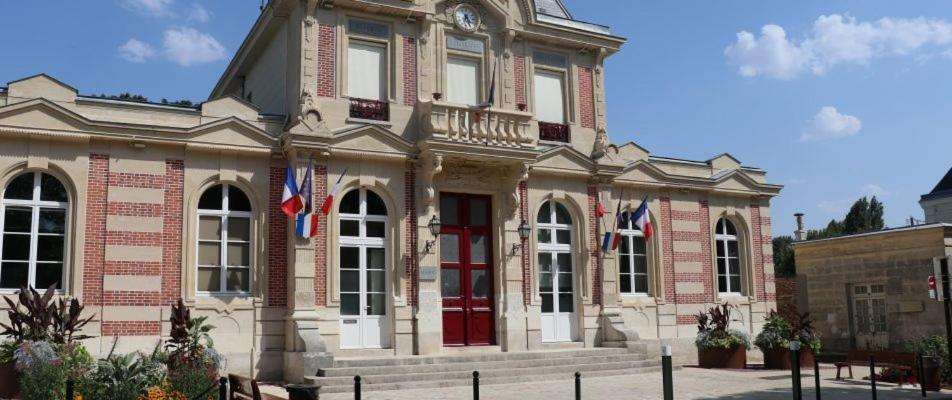 Le Peupleraie Chez L'Habitant Boissy-Saint-Léger Exterior foto
